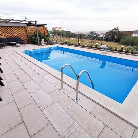 A4 Apartmani Kevic Kaštela 外观 照片