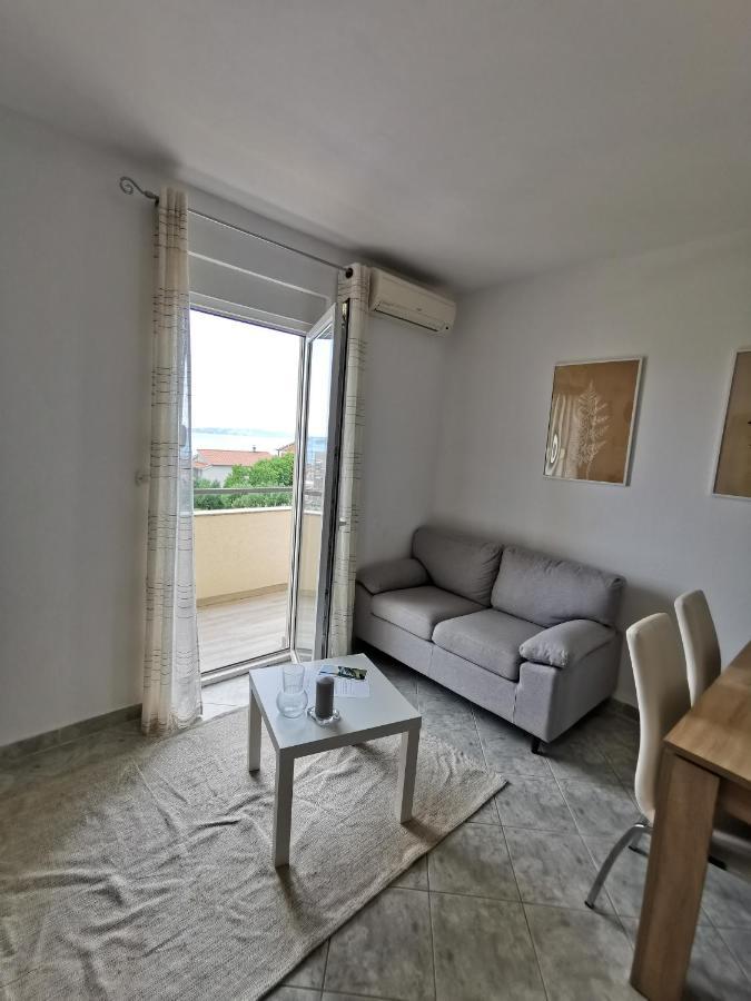 A4 Apartmani Kevic Kaštela 外观 照片