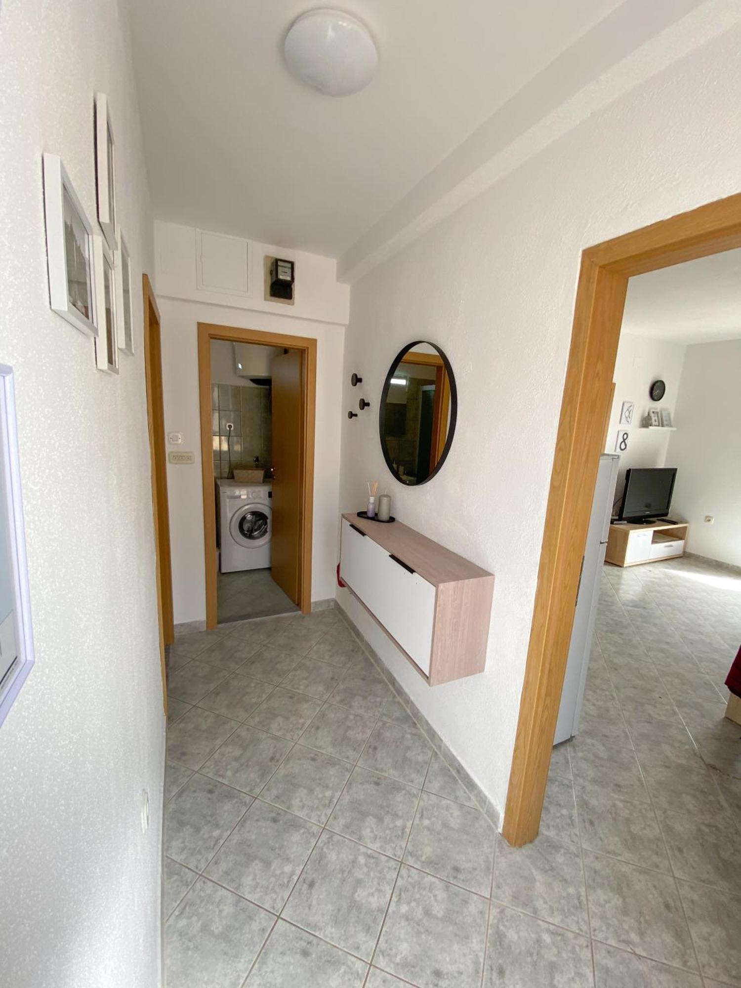 A4 Apartmani Kevic Kaštela 外观 照片